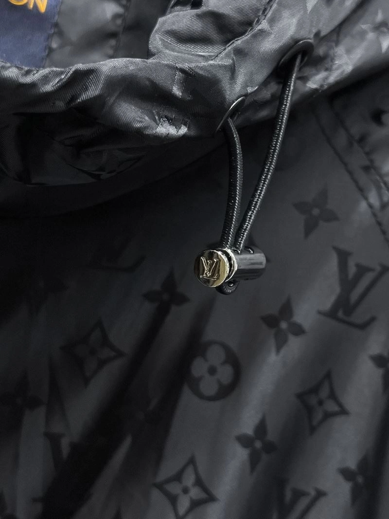 Louis Vuitton Outwear FlexibleFit 132845