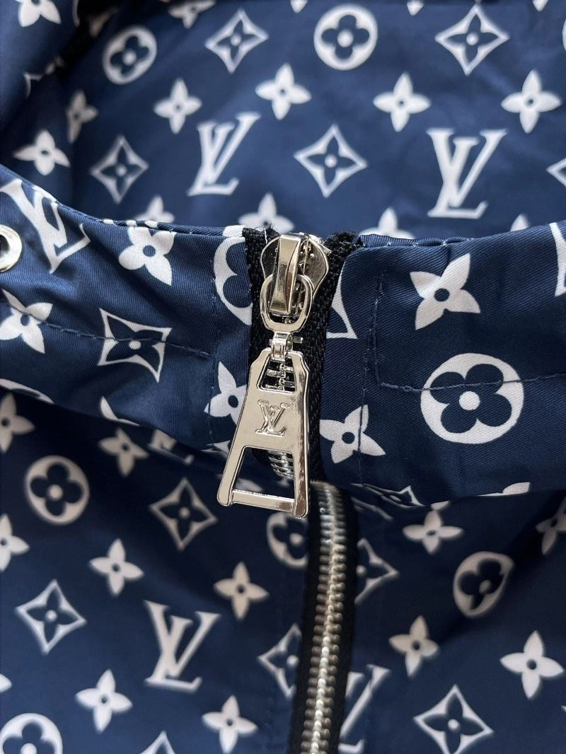Louis Vuitton Outwear Durable 132843
