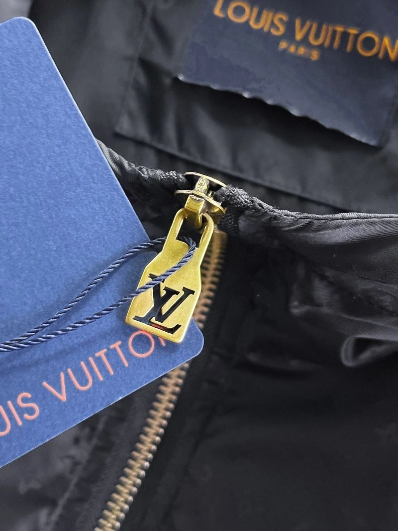 Durable Louis Vuitton Outwear 132854