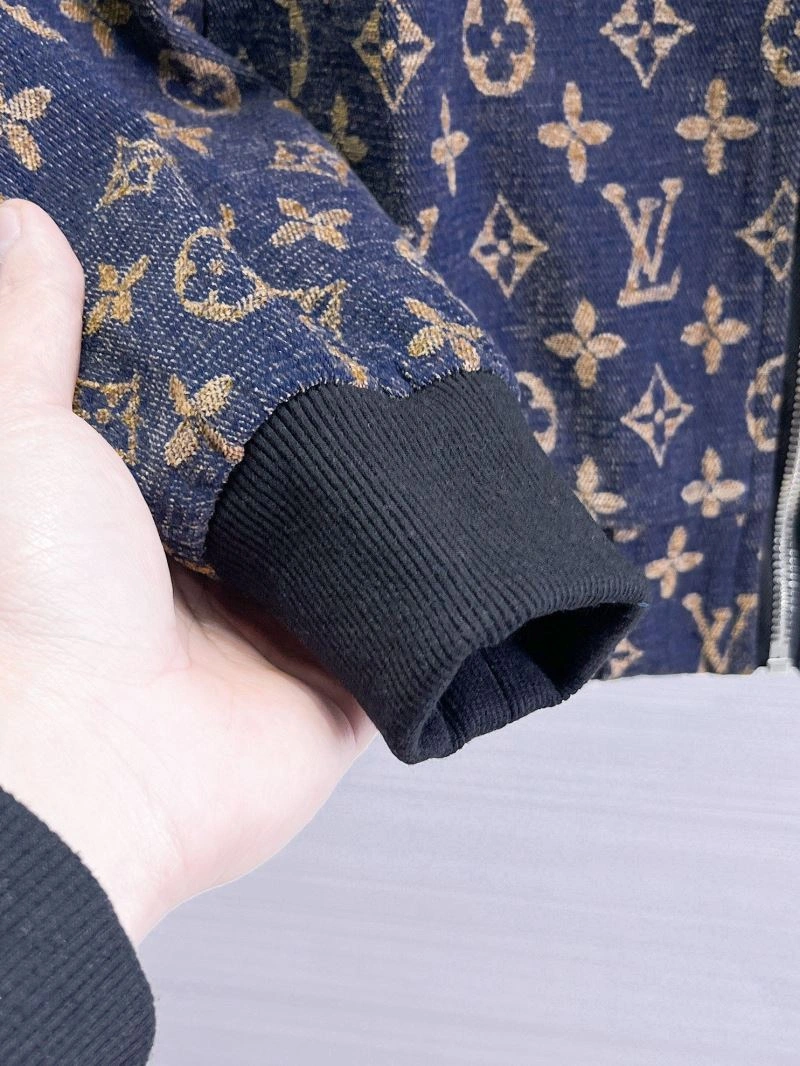 Trendy Louis Vuitton Outwear 132842