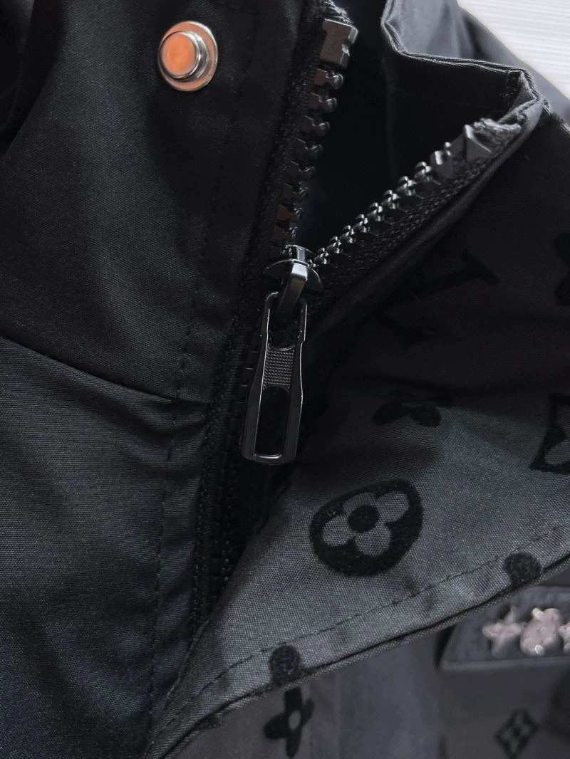 WrinkleFree Louis Vuitton Outwear 132831