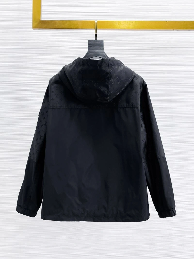 Louis Vuitton Outwear Efficient 132823