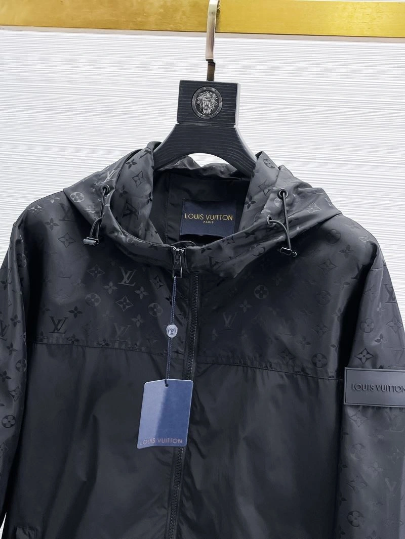 Louis Vuitton Outwear Efficient 132823