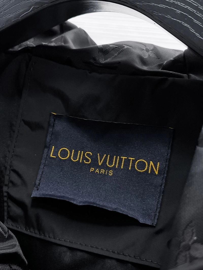 Louis Vuitton Outwear Efficient 132823