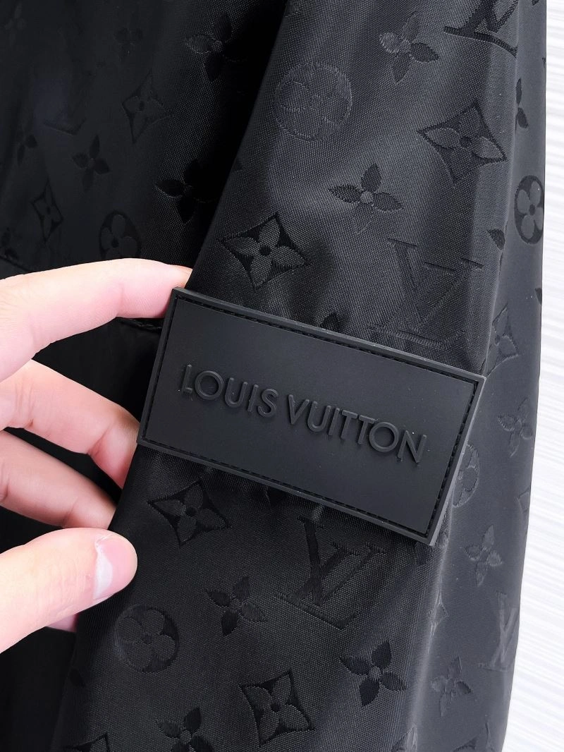 Louis Vuitton Outwear Efficient 132823