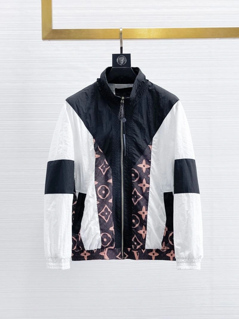 GoodFit Louis Vuitton Outwear 132848
