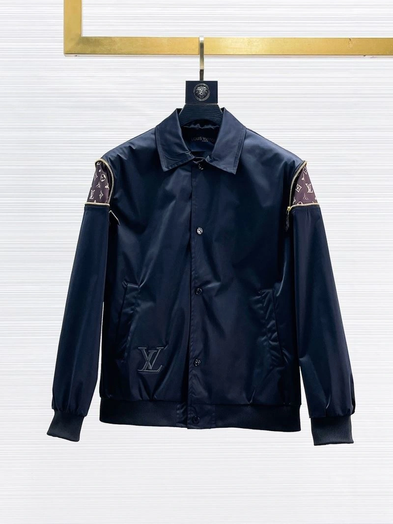 Versatile Louis Vuitton Outwear 132822
