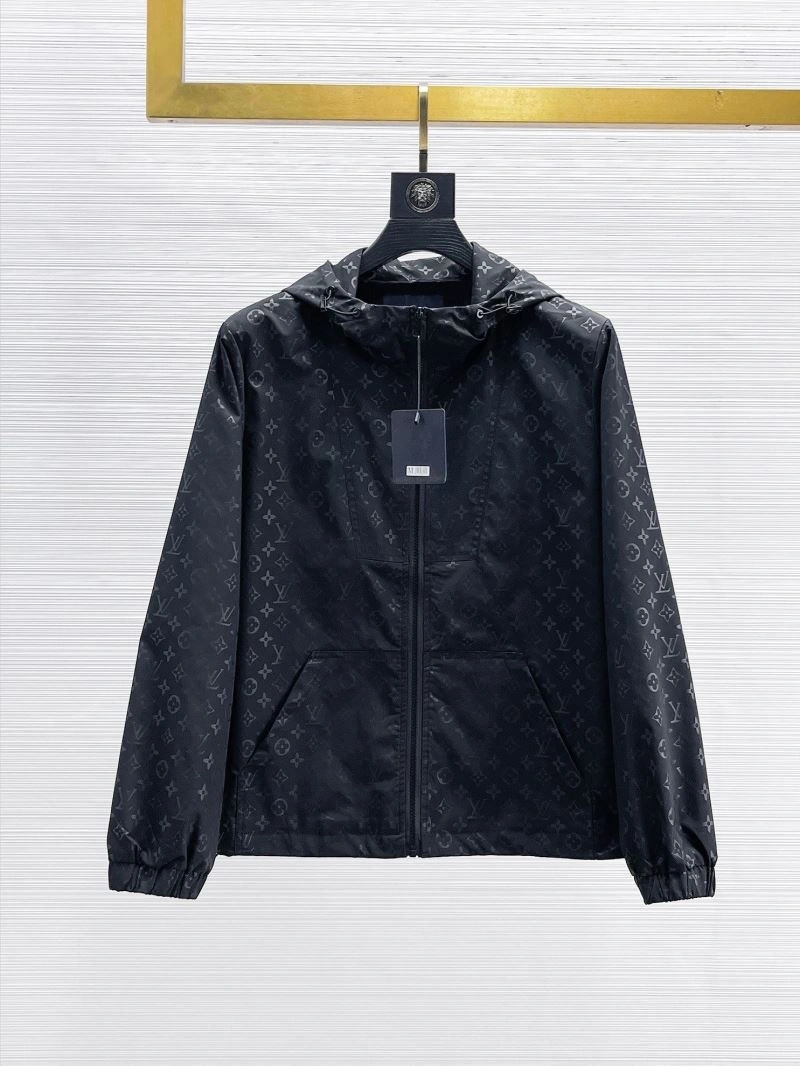 Louis Vuitton Outwear EasyMatch 132821