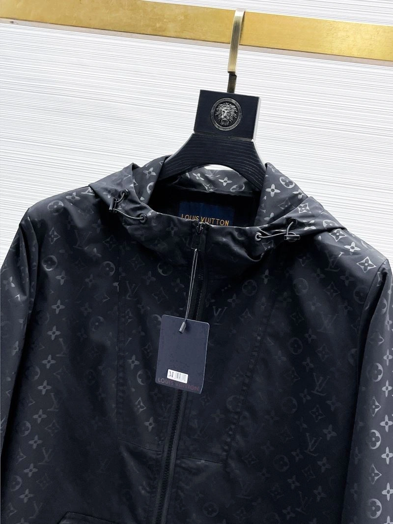 Louis Vuitton Outwear EasyMatch 132821