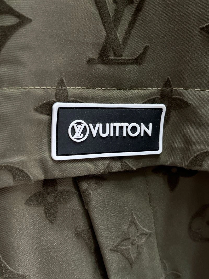 TopPick Louis Vuitton Outwear 132819