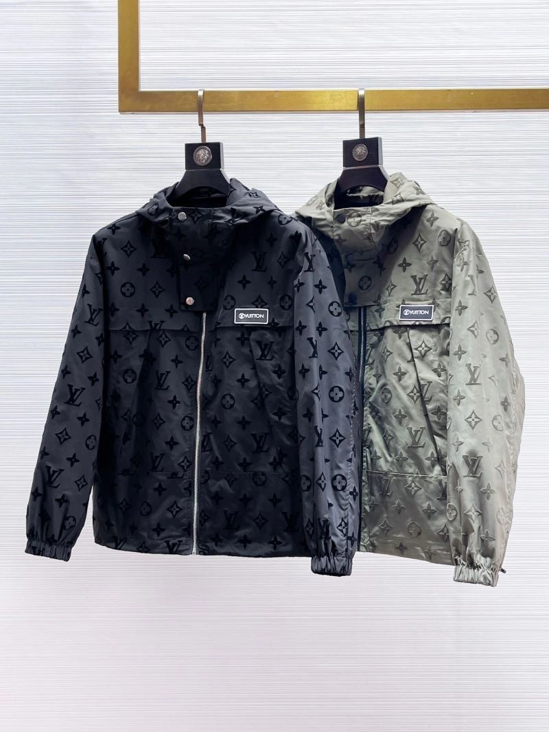 TopPick Louis Vuitton Outwear 132819