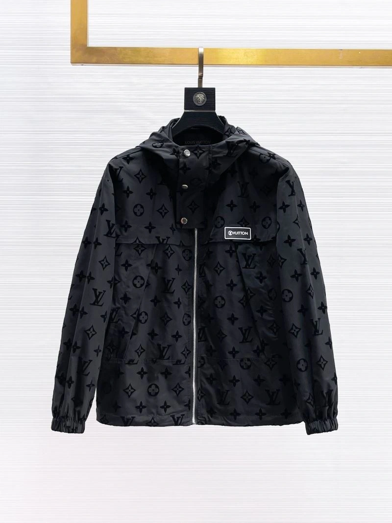 OnTrend Louis Vuitton Outwear 132818
