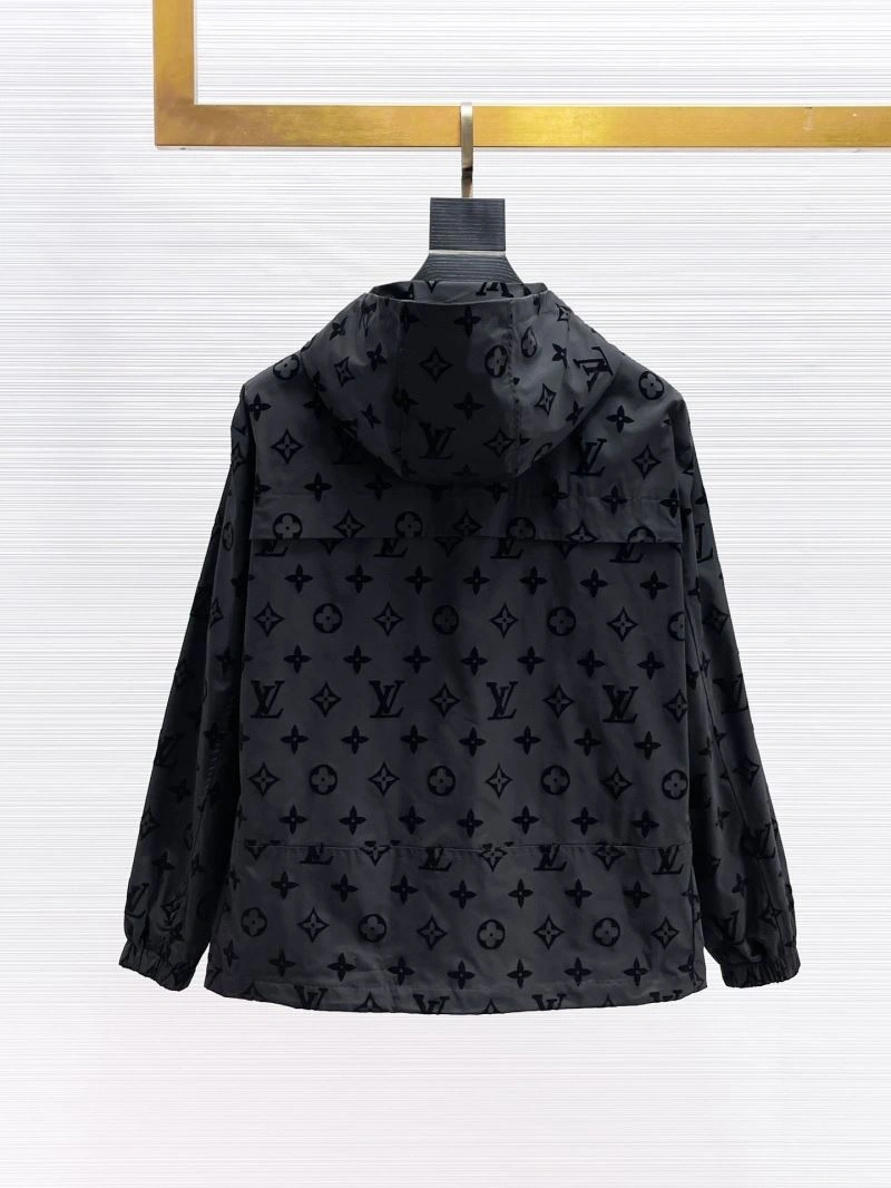 OnTrend Louis Vuitton Outwear 132818