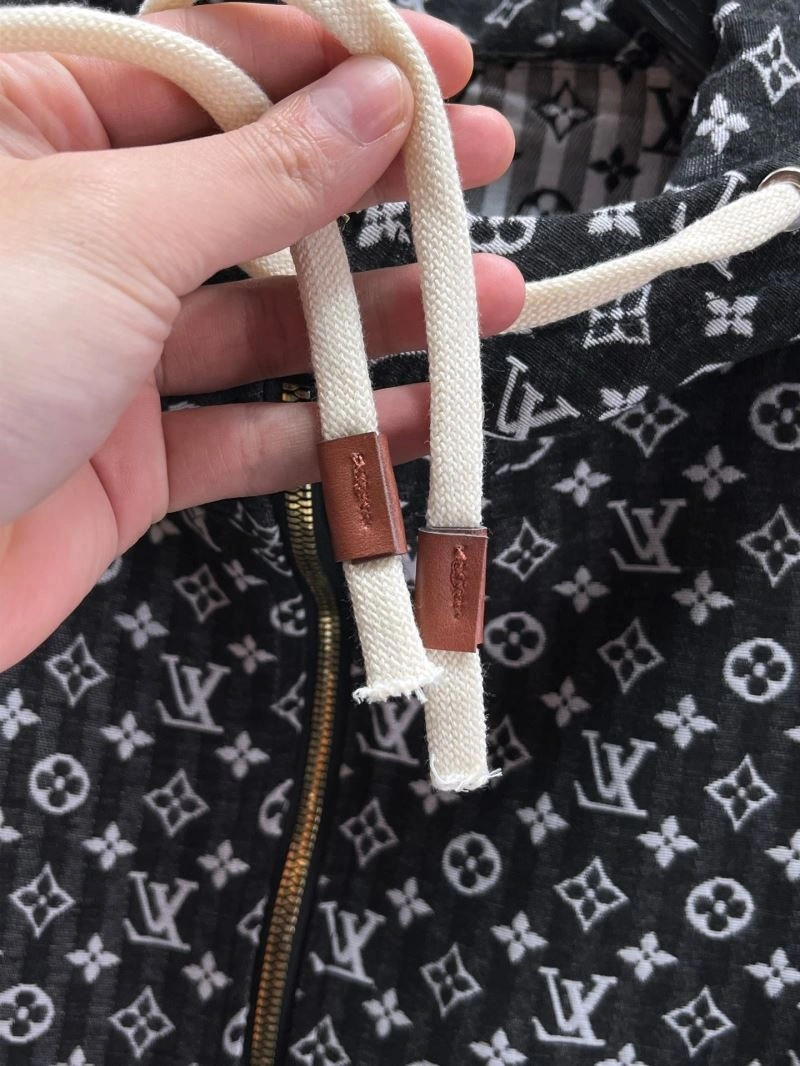 Louis Vuitton Outwear Versatile 132817