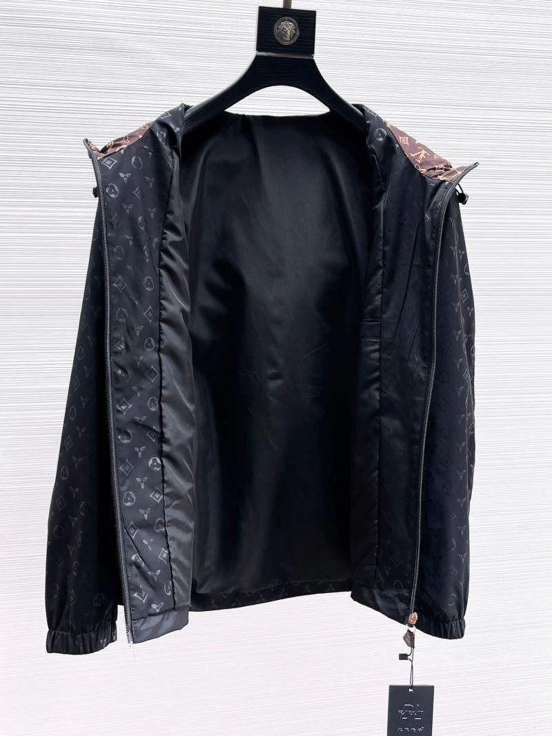 Reliable Louis Vuitton Outwear 132789