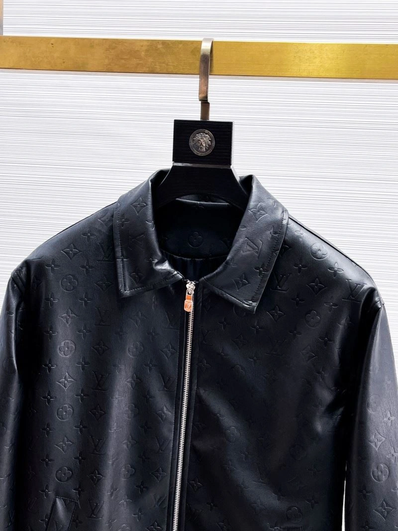 FashionForward Louis Vuitton Outwear 132793