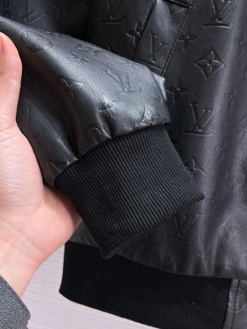 FashionForward Louis Vuitton Outwear 132793