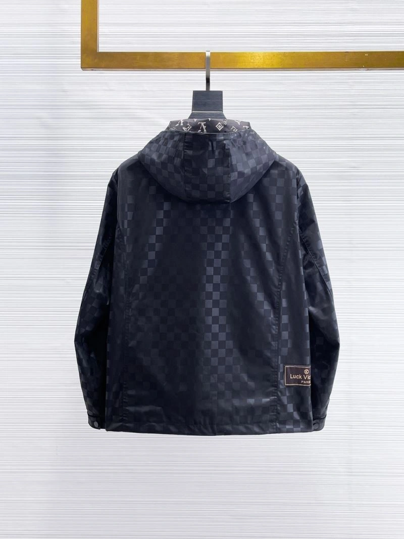 Practical Louis Vuitton Outwear 132788