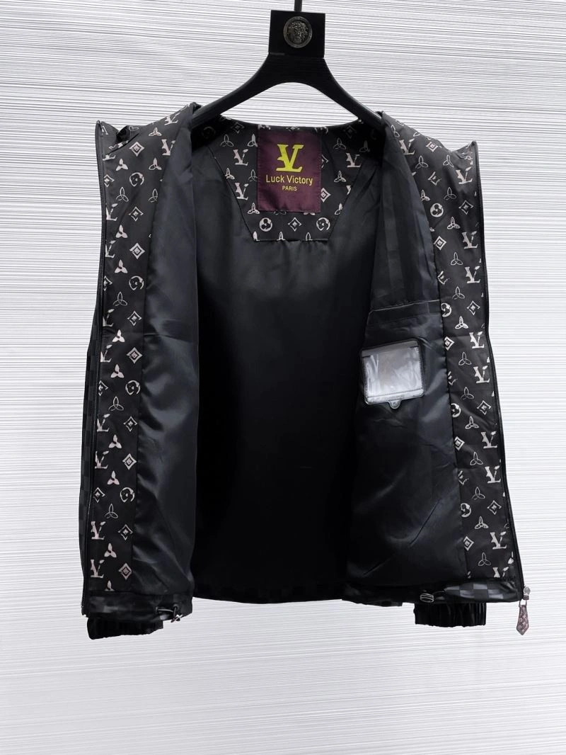Practical Louis Vuitton Outwear 132788