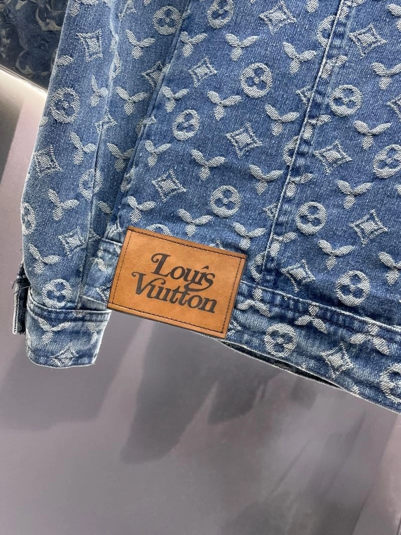 Louis Vuitton Outwear WellDesigned 132805