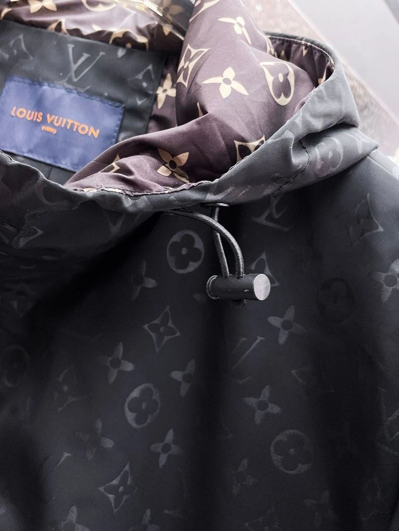 Stylish Louis Vuitton Outwear 132803