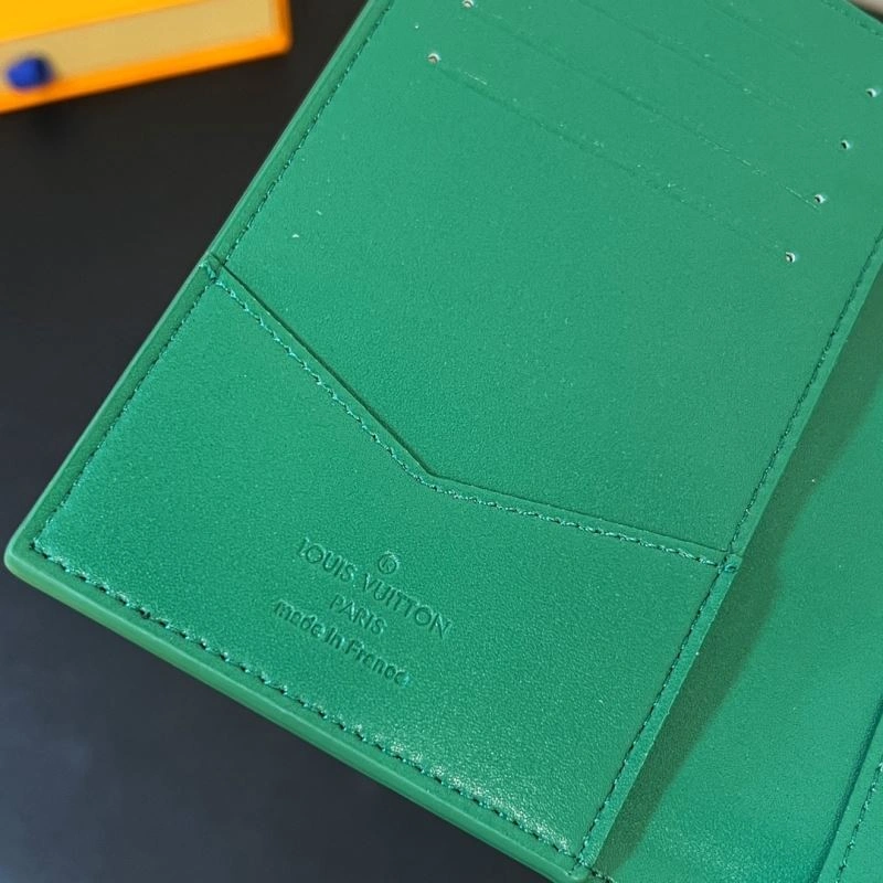 ZeroBulk Louis Vuitton Passport Holders 270494