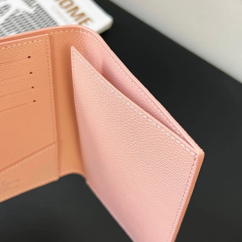 Trendy Louis Vuitton Passport Holders 270482