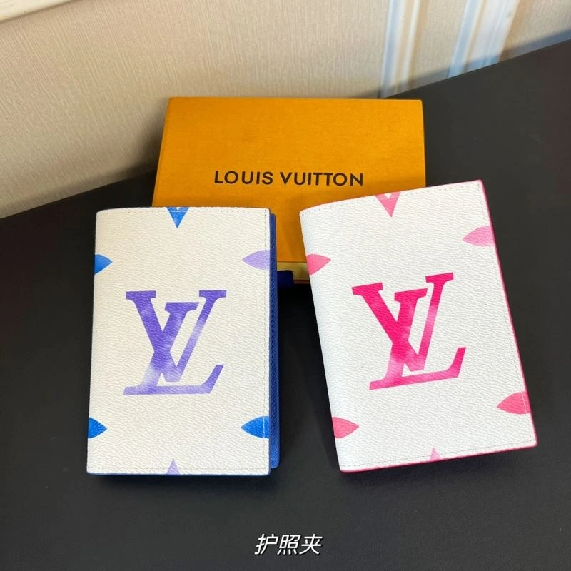 Louis Vuitton Passport Holders Flexible 270499
