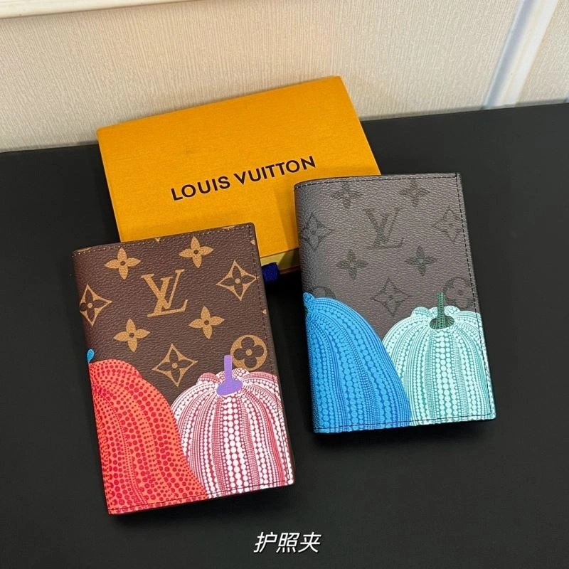 TechFriendly Louis Vuitton Passport Holders 270500