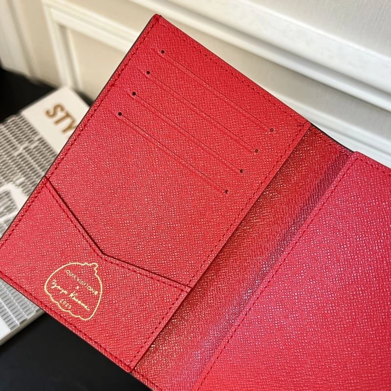 Breathable Louis Vuitton Passport Holders 270469