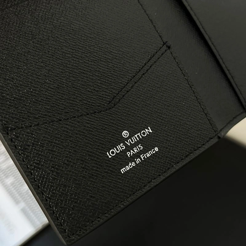 DailyWear Louis Vuitton Passport Holders 270474