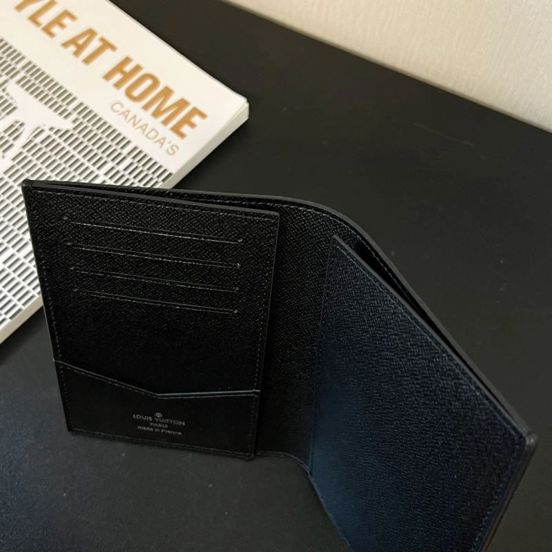 DailyWear Louis Vuitton Passport Holders 270474
