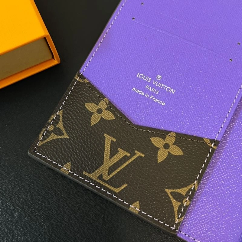 Neat Louis Vuitton Passport Holders 270456