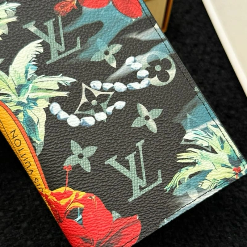 Colorful Louis Vuitton Passport Holders 270454