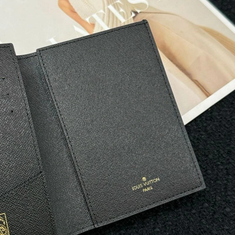 Colorful Louis Vuitton Passport Holders 270454