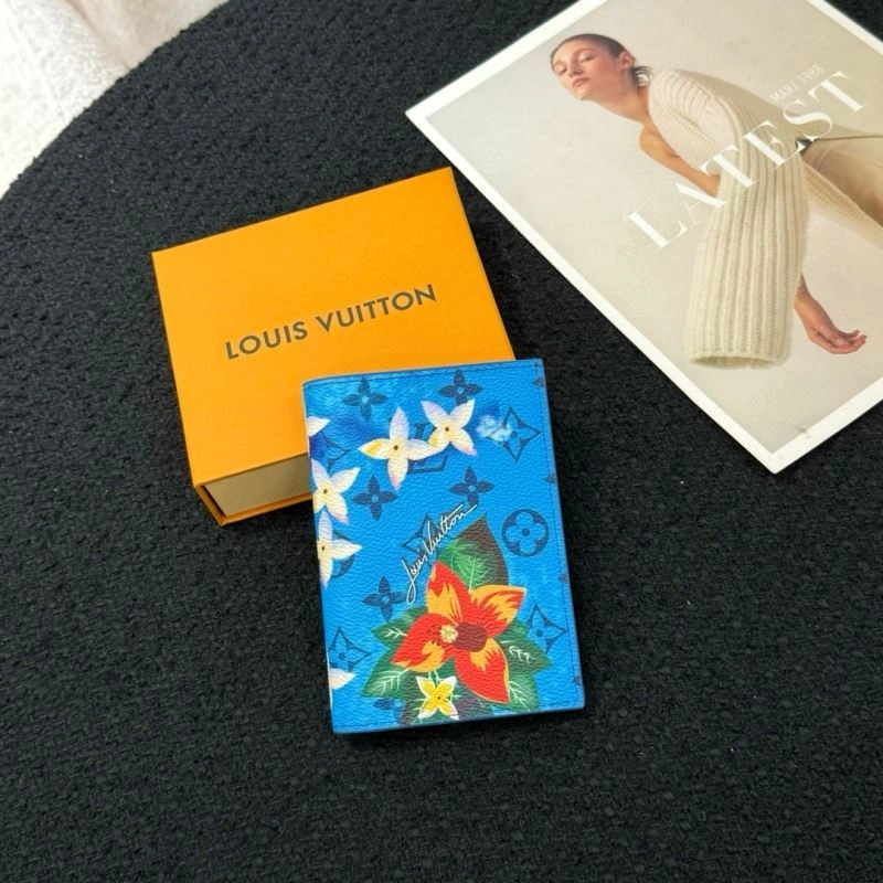 Unisex Louis Vuitton Passport Holders 270444
