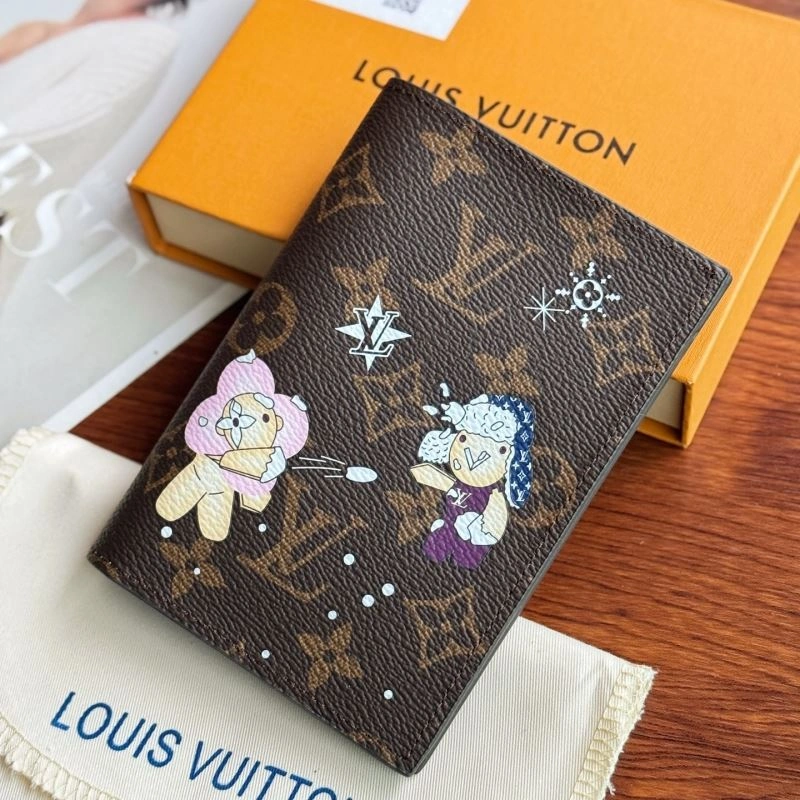 Refined Louis Vuitton Passport Holders 270448