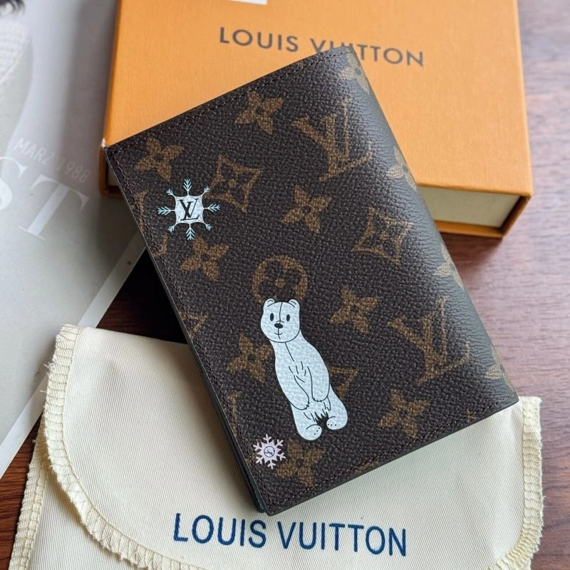 Refined Louis Vuitton Passport Holders 270448