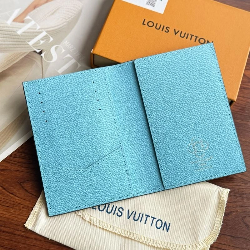 Refined Louis Vuitton Passport Holders 270448