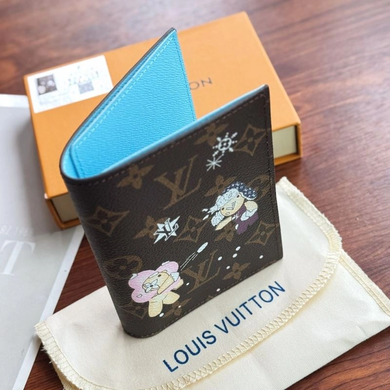 Refined Louis Vuitton Passport Holders 270448