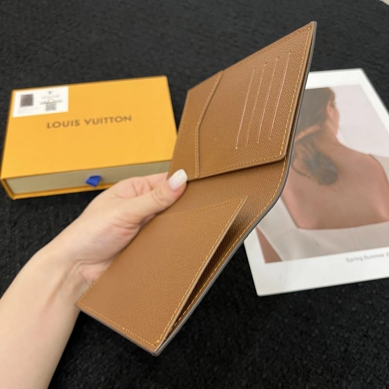 AllSeason Louis Vuitton Passport Holders 270438
