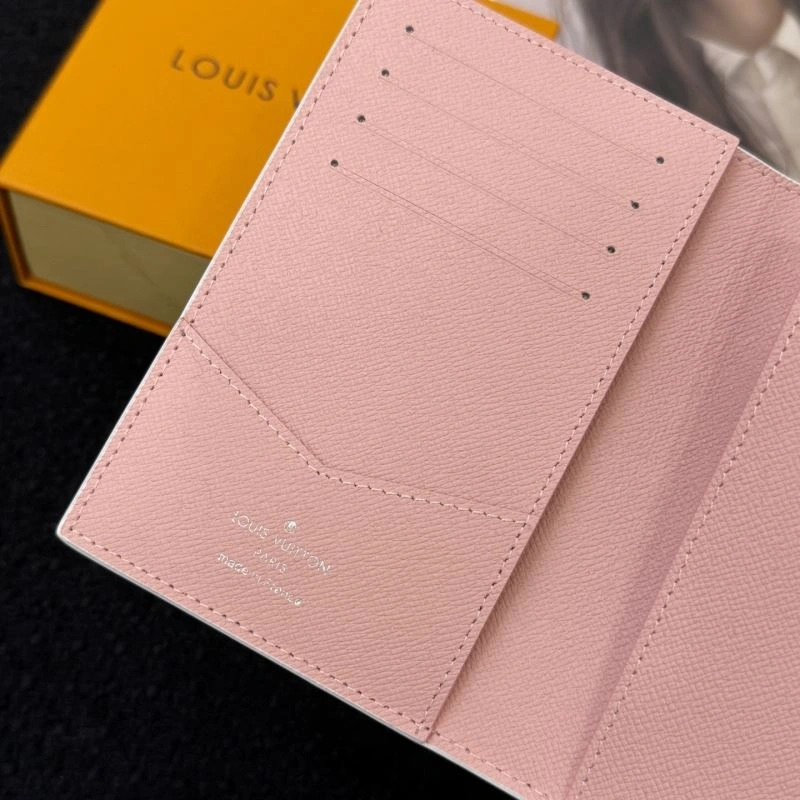 Louis Vuitton Passport Holders EasyCare 270433