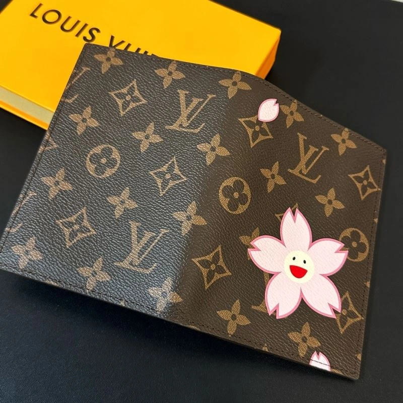 Louis Vuitton Passport Holders Sleek 270428