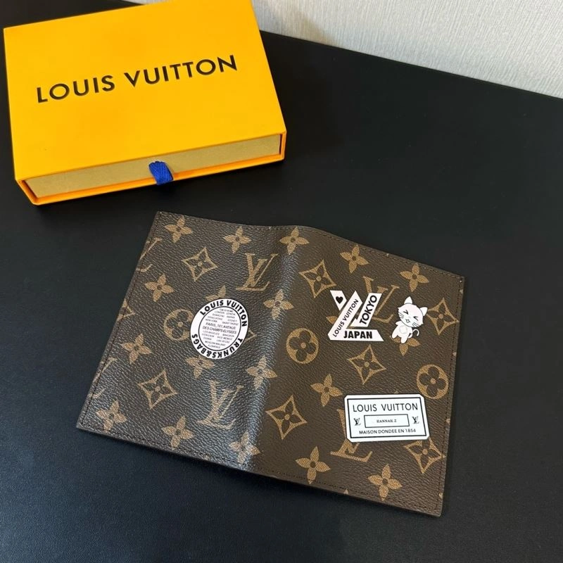 Louis Vuitton Passport Holders Minimalist 270422