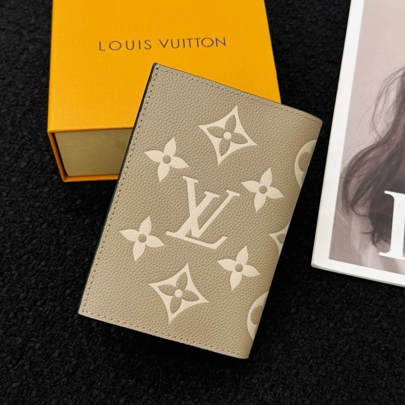 Louis Vuitton Passport Holders Reliable 270416