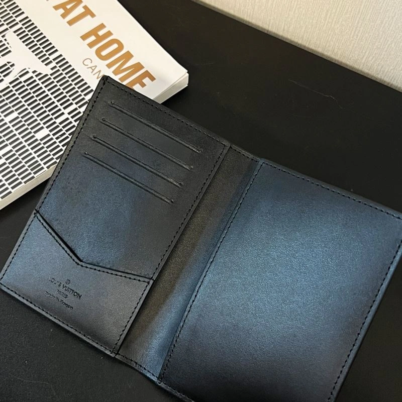 Sleek Louis Vuitton Passport Holders 270408