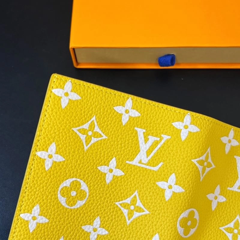 Unique Louis Vuitton Passport Holders 270405