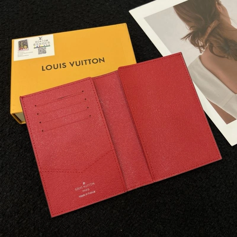 Louis Vuitton Passport Holders AllSeason 270387