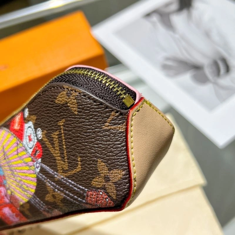 Louis Vuitton Pencil Pouches RelaxedFit 270585