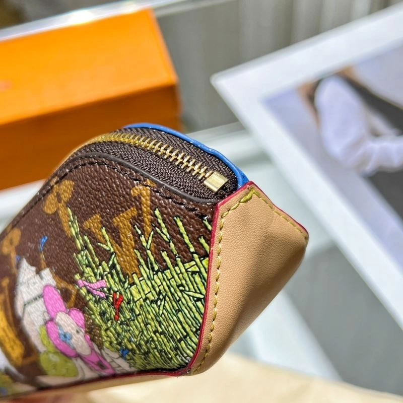Louis Vuitton Pencil Pouches Supportive 270567